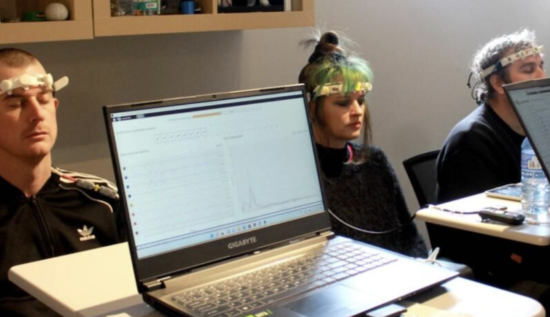 People wearing equipment used in Zentrela EEG test for the entourage effect